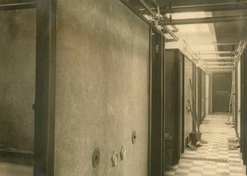 Bermondsey Central Baths, Grange Road.