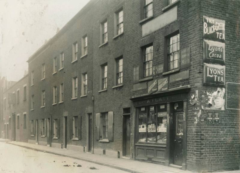 Rotherhithe Street, c.1935
