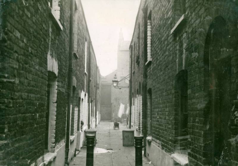 Victoria Place, Decima Street, Bermondsey, 1933