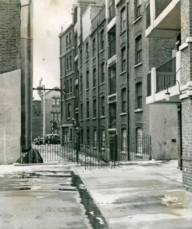 Monarch Buildings, 1962