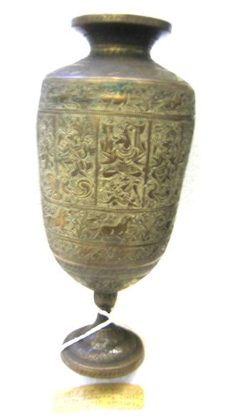 Religion case object 7: Vase