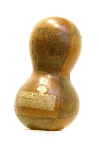 Snuff-Bottle