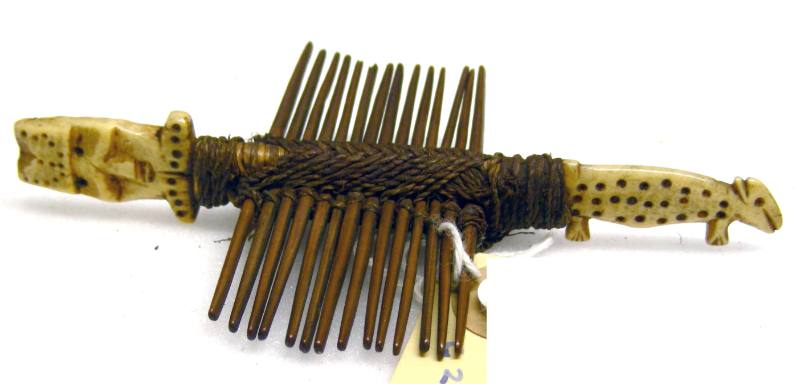 Comb