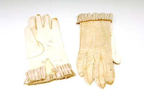Glove