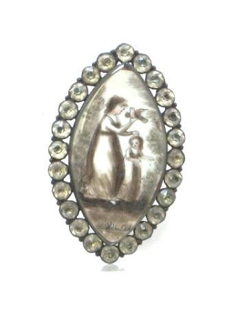 Brooch