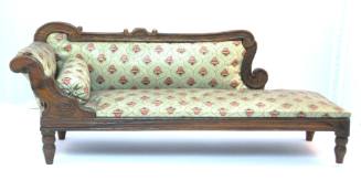 Doll's-House-Furniture
