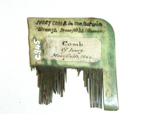 Comb