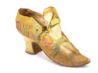 Shoe