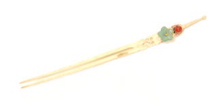 Hair-Pin